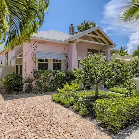 Nini'S Cottage 4Bd 3Ba Vacation Rental